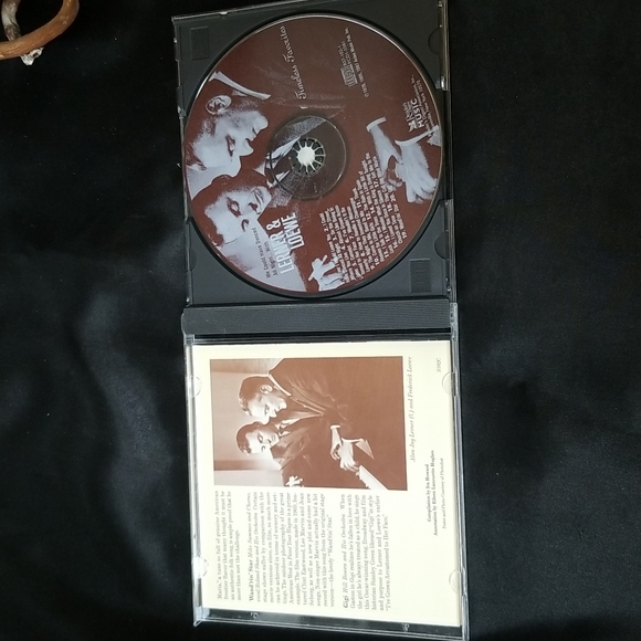 💿12 POCKET CD CASE & CLASSIC CDs - Picture 7 of 9